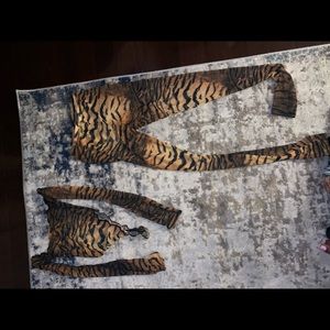 Two piece set from the rxch